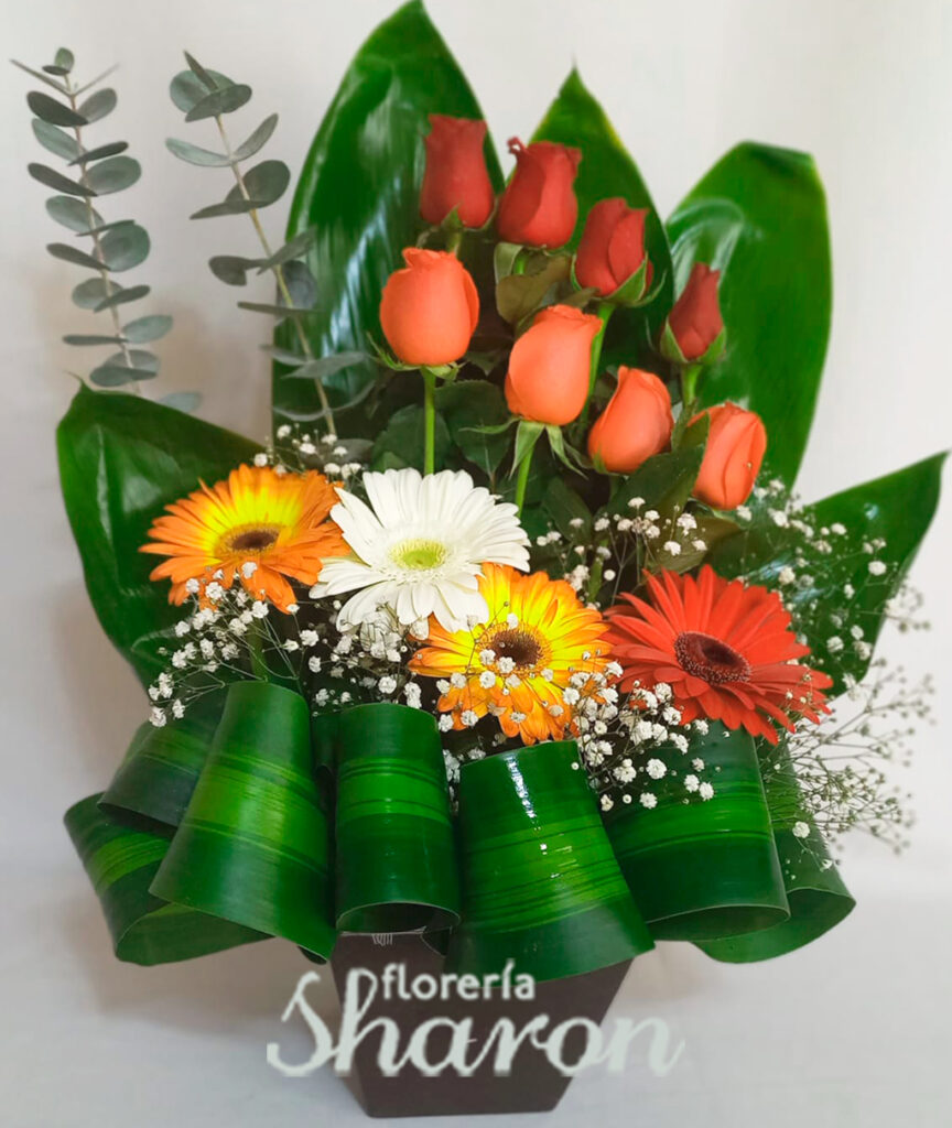 Arreglo floral chico Lola Florería Sharon Arreglos Florales